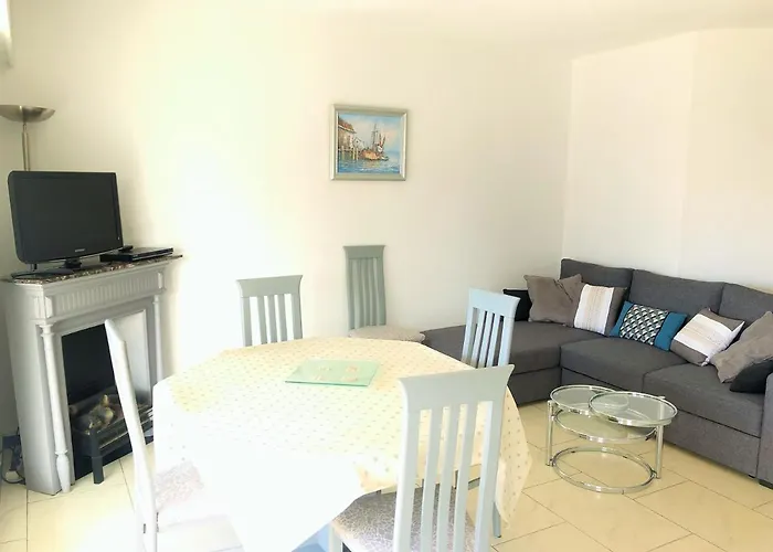 Daire Palma T3 Confort Parking Centre *